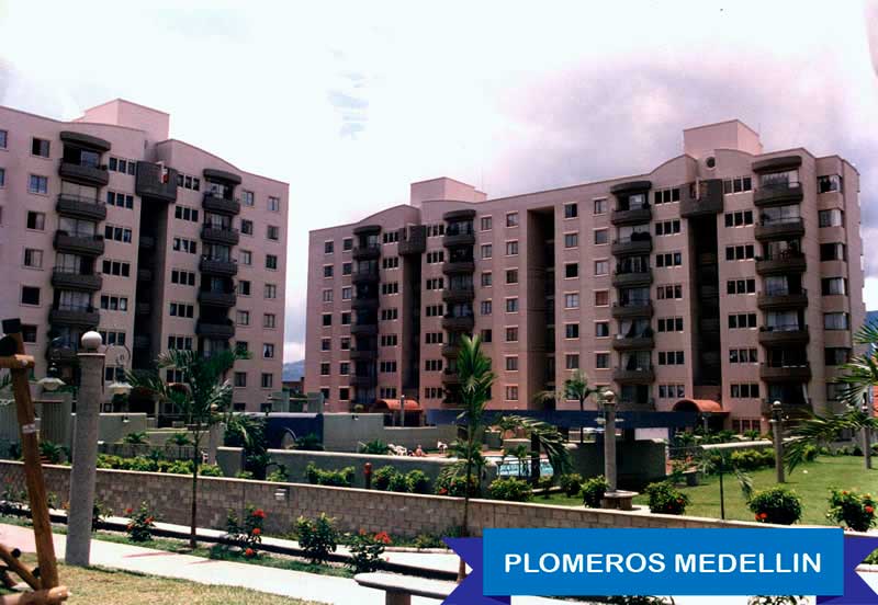 Servicio de plomeria en Medellín - Laureles.